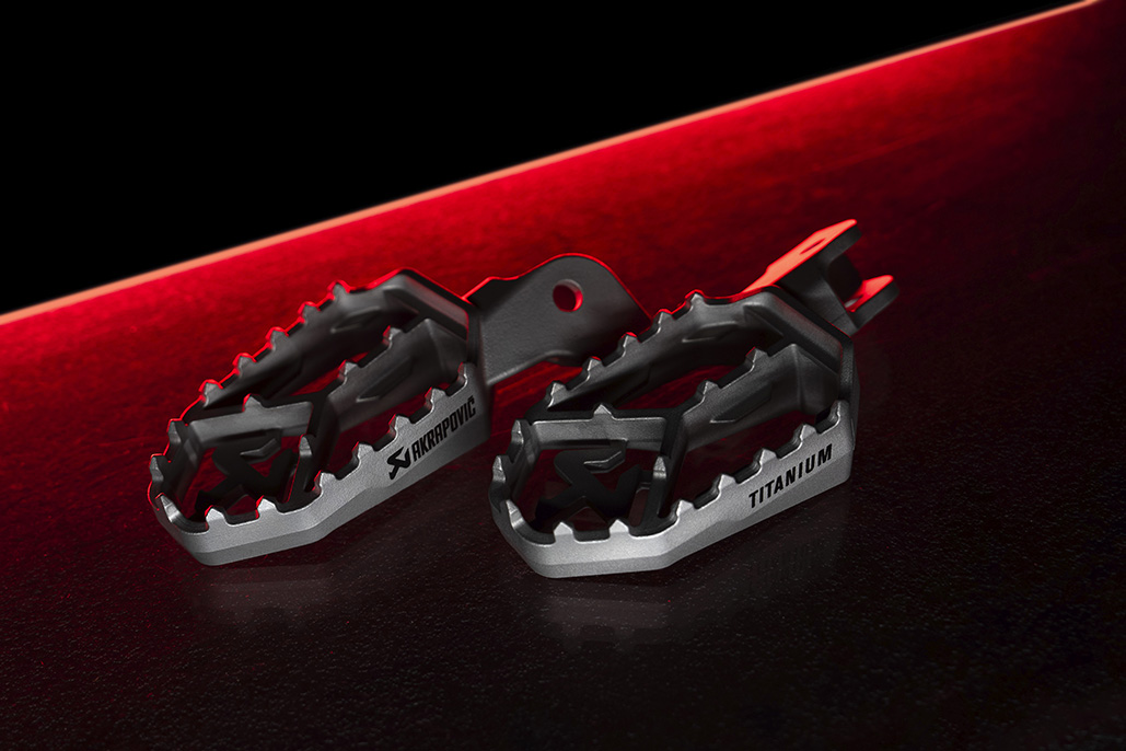 Akrapovič Launches All-New Lightweight Titanium Adventure Footpeg Set